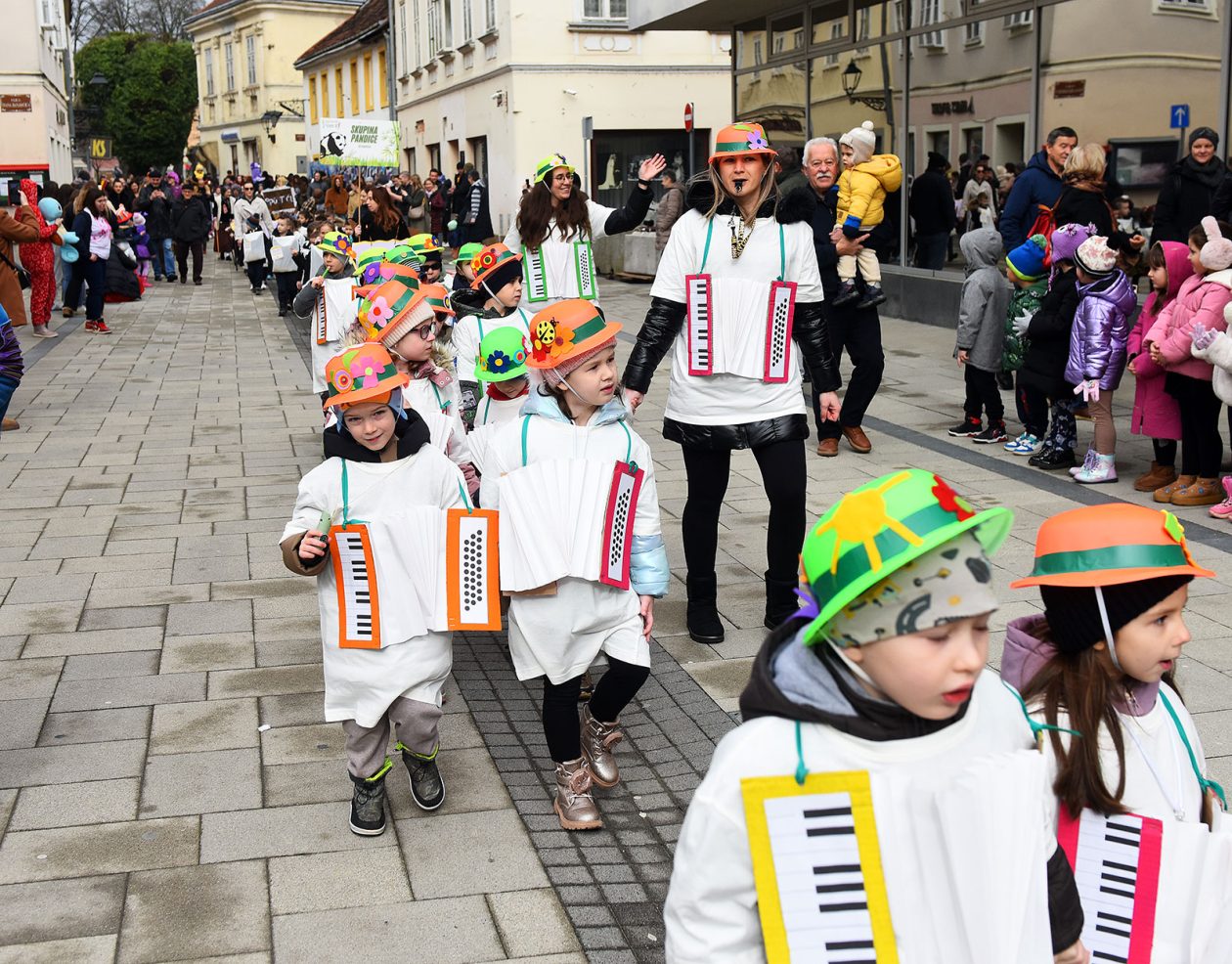 fasnik maskare djeca (101)