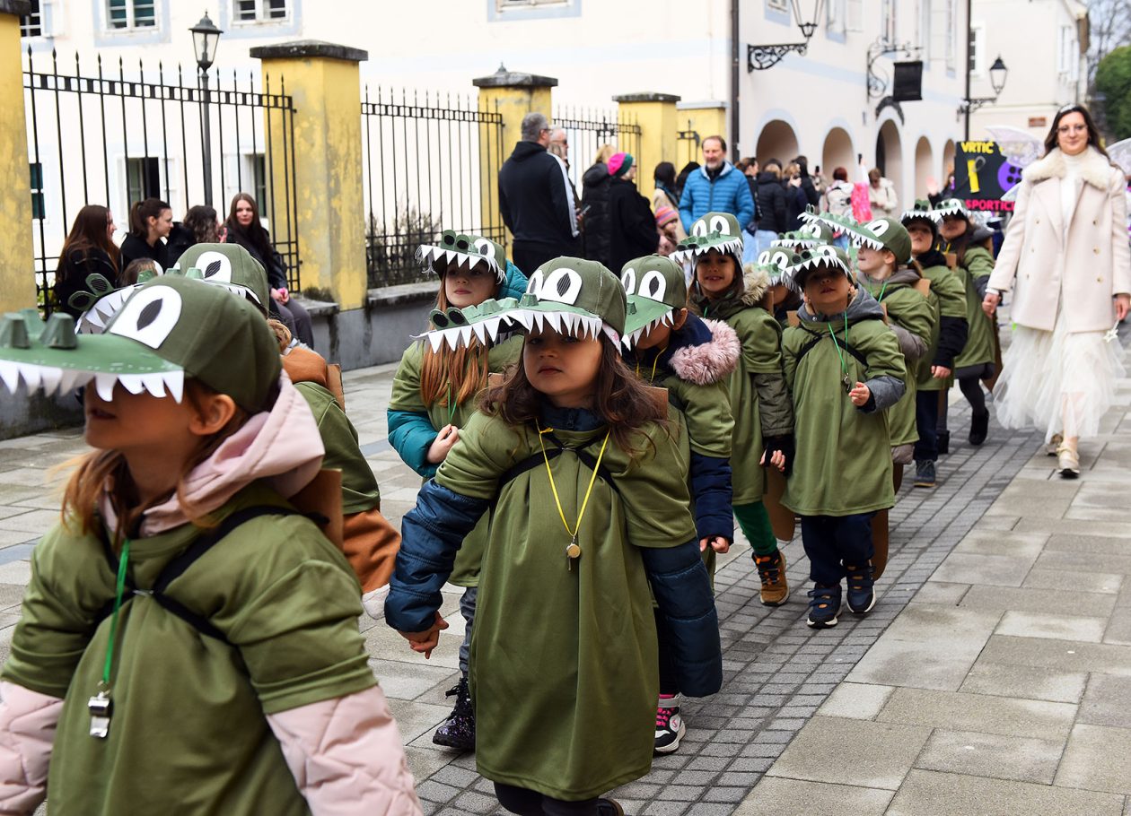 fasnik maskare djeca (90)