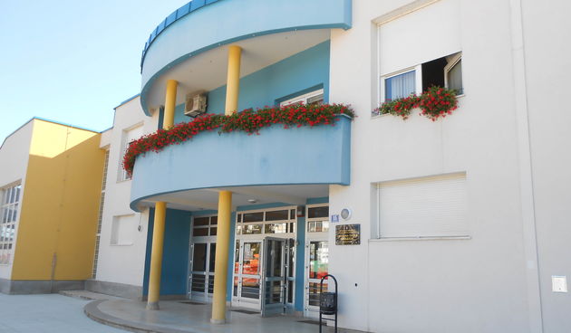 skolagrabrik skolagrabrik