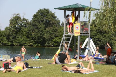 Karlovac: Otvorena sezona kupanja na Foginovom kupalistu