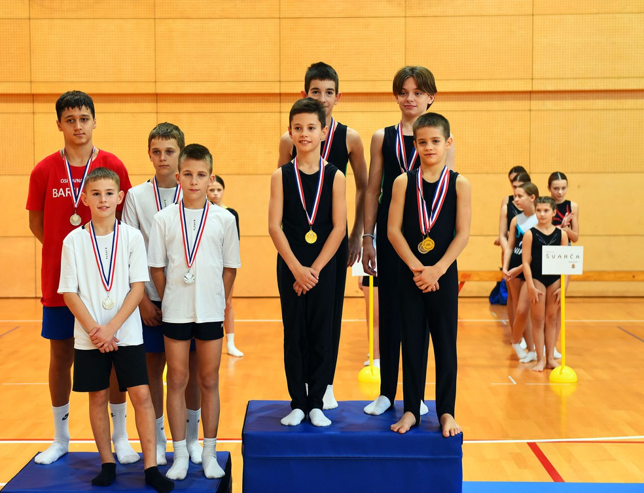 gimnastika skolsko natjecanje (3) gimnastika skolsko natjecanje (3)
