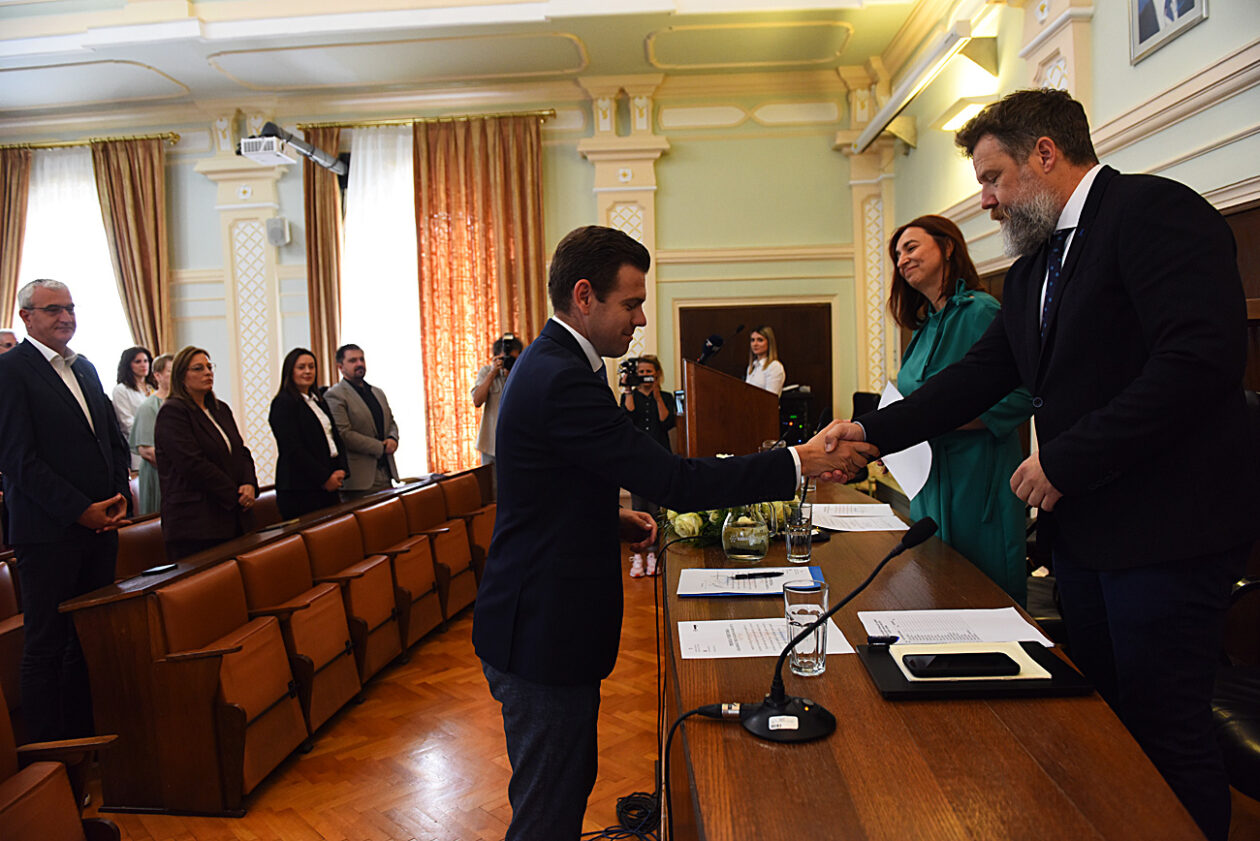 gradsko vijece (71)