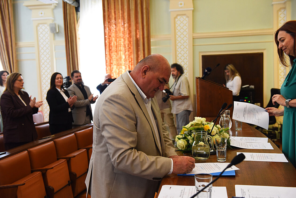 gradsko vijece (76)