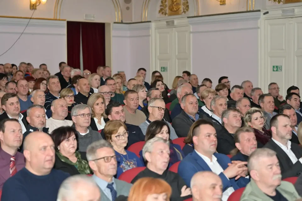 hdz obljetnica (26) hdz obljetnica (26)