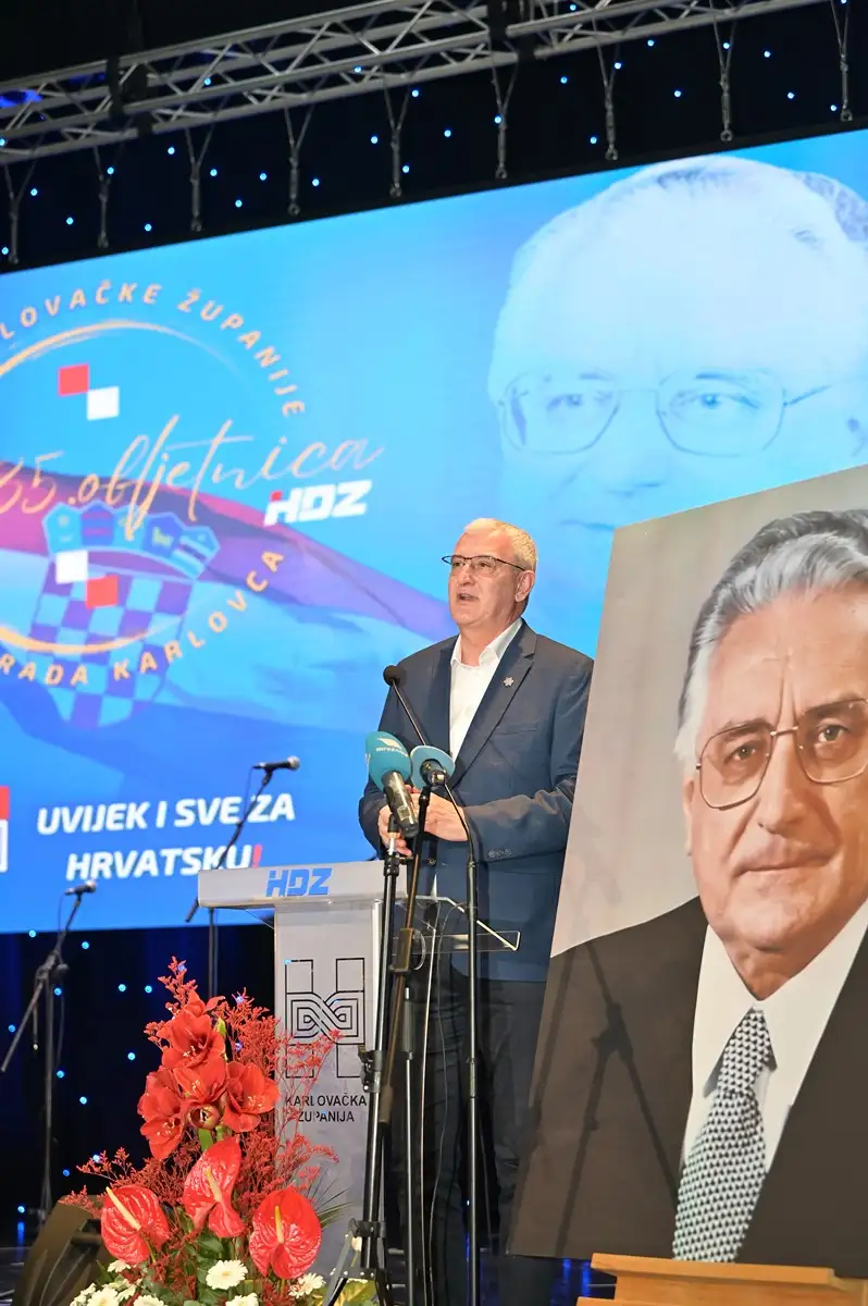 hdz obljetnica (31) hdz obljetnica (31)