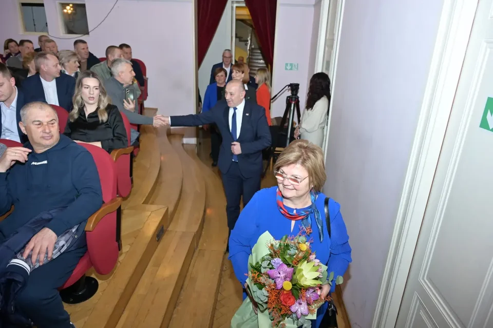 hdz obljetnica (5) hdz obljetnica (5)