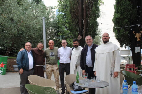 hodocasce (2) hodocasce (2)