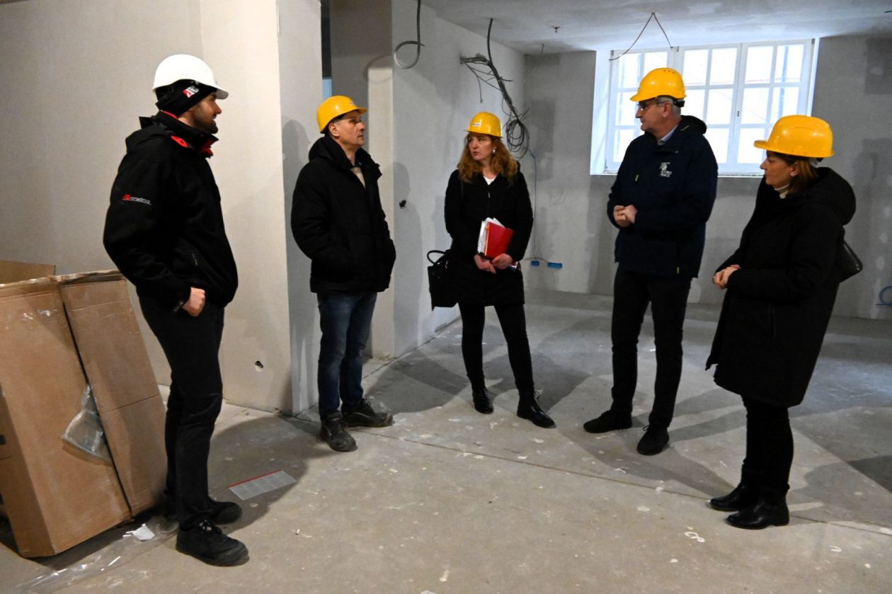 hrvatski 2 hrvatski 2