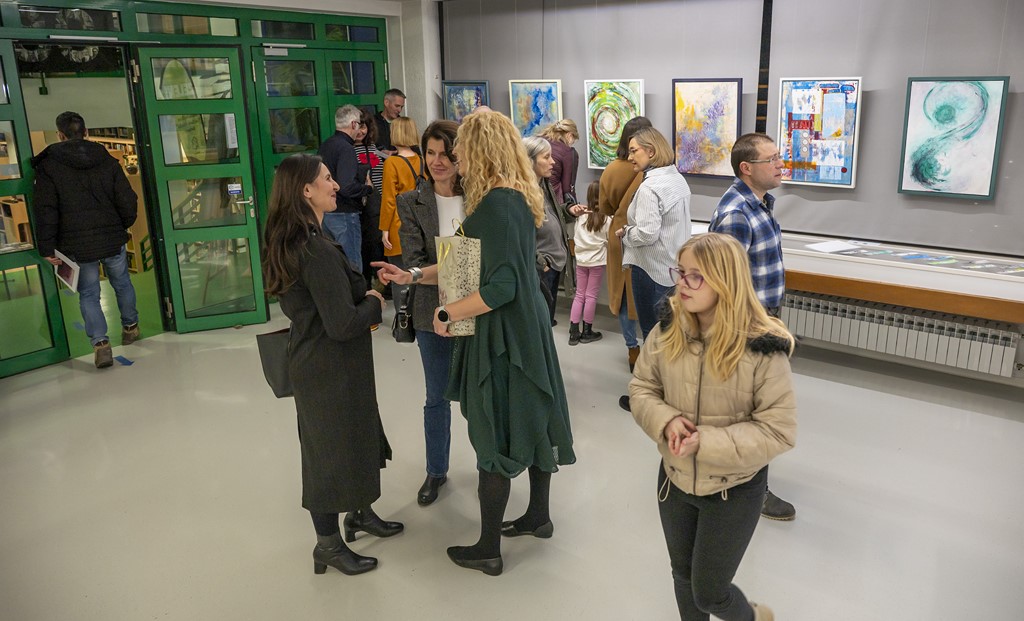 izozba knjiznica diana sare (1)