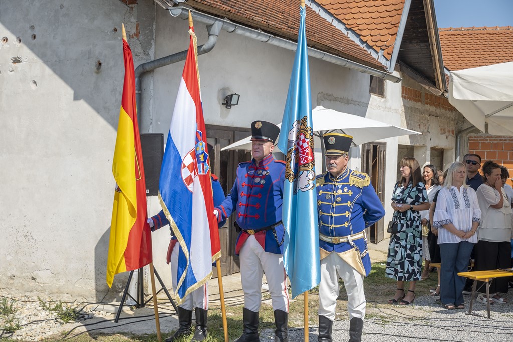 kamensko velika gospa (35) kamensko velika gospa (35)