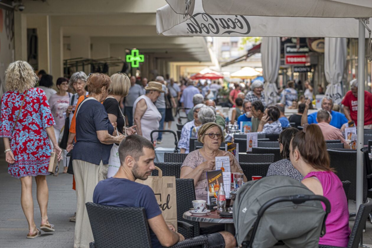 karlovackim ulicama (15) karlovackim ulicama (15)