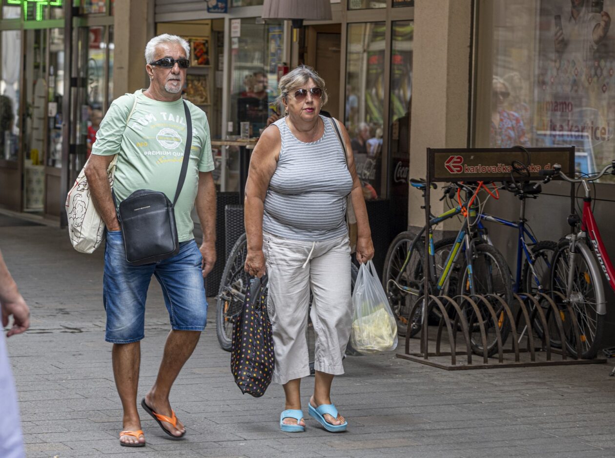 karlovackim ulicama (16) karlovackim ulicama (16)