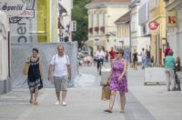 karlovackim ulicama (4) karlovackim ulicama (4)