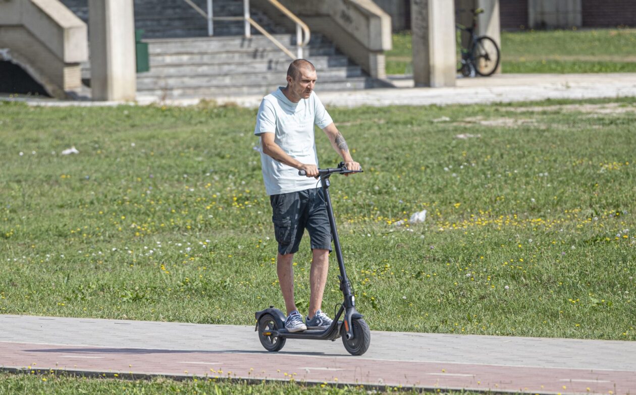 karlovackim ulicama (7) karlovackim ulicama (7)