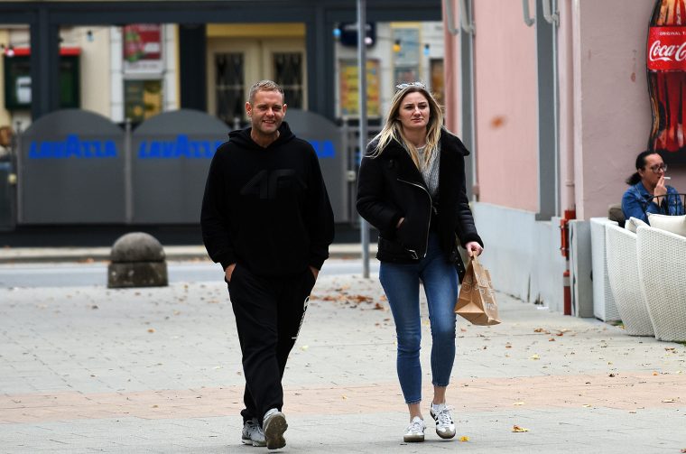 karlovackim ulicama jesen (0)