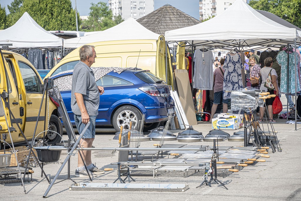 karlovackim ulicama stara krama (14)