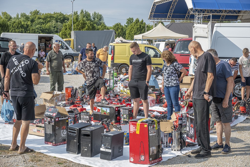 karlovackim ulicama stara krama (26)