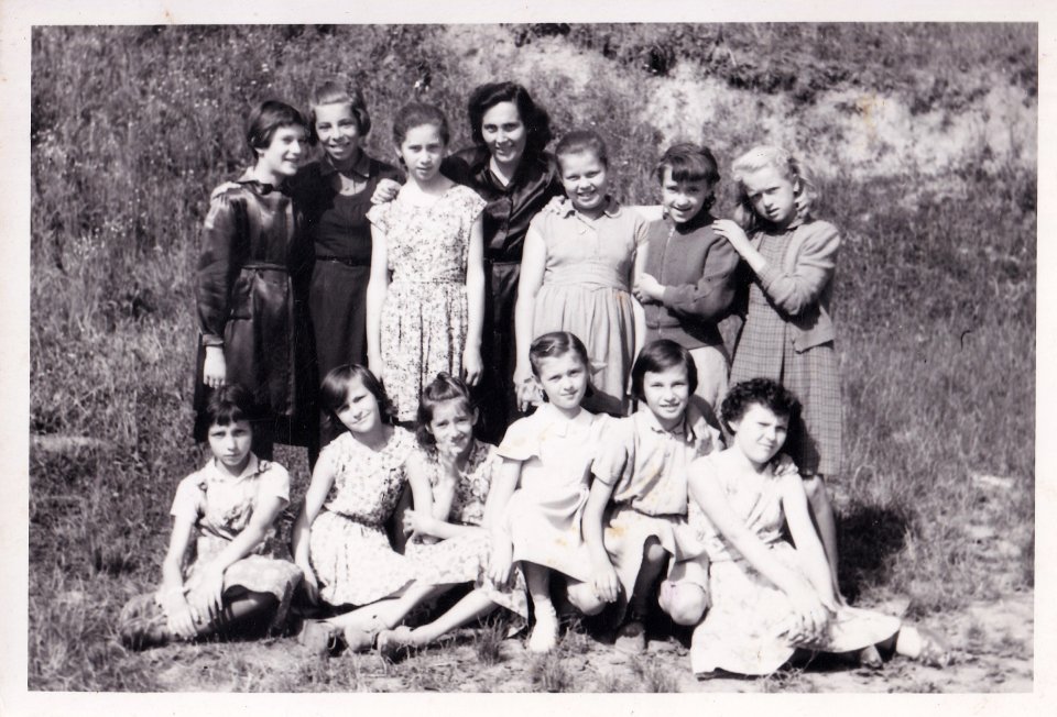 kata-kustreba-100 (24) kata-kustreba-100 (24)