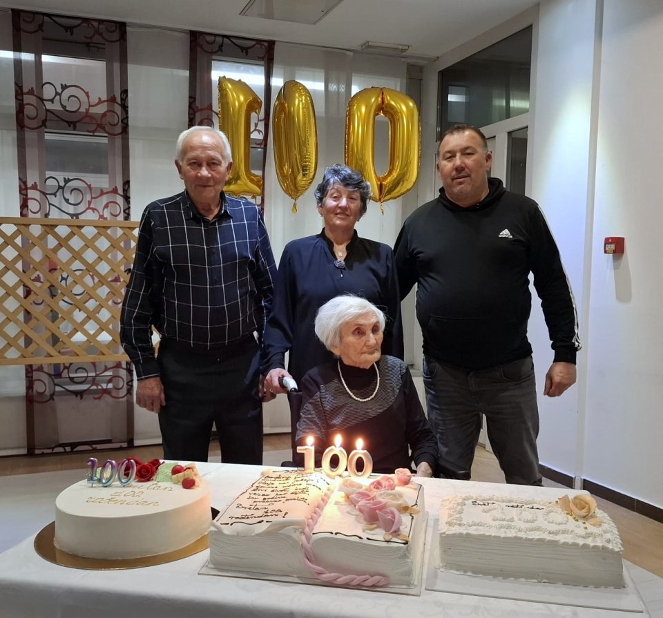 kata-kustreba-100 (27) kata-kustreba-100 (27)