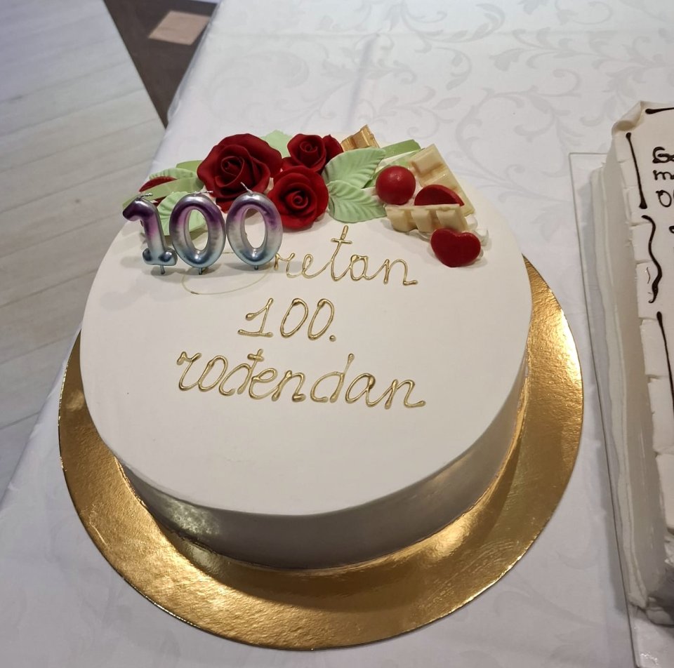 kata-kustreba-100 (46) kata-kustreba-100 (46)