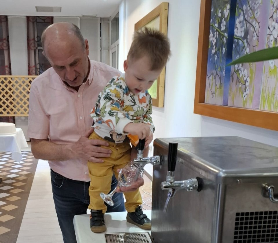 kata-kustreba-100 (51) kata-kustreba-100 (51)