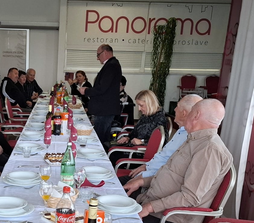 kata-kustreba-100 (65) kata-kustreba-100 (65)