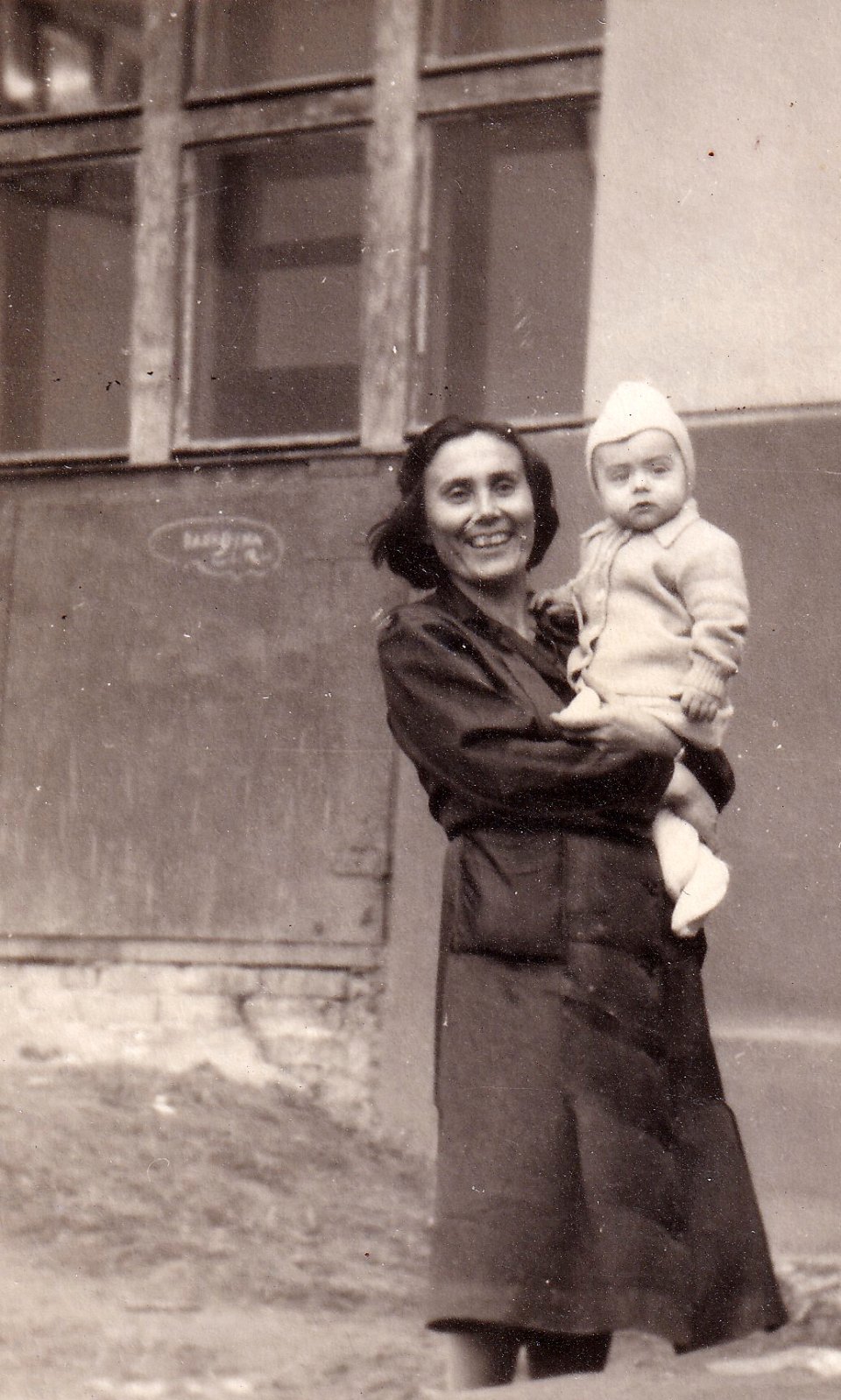 kata-kustreba-100 (7) kata-kustreba-100 (7)