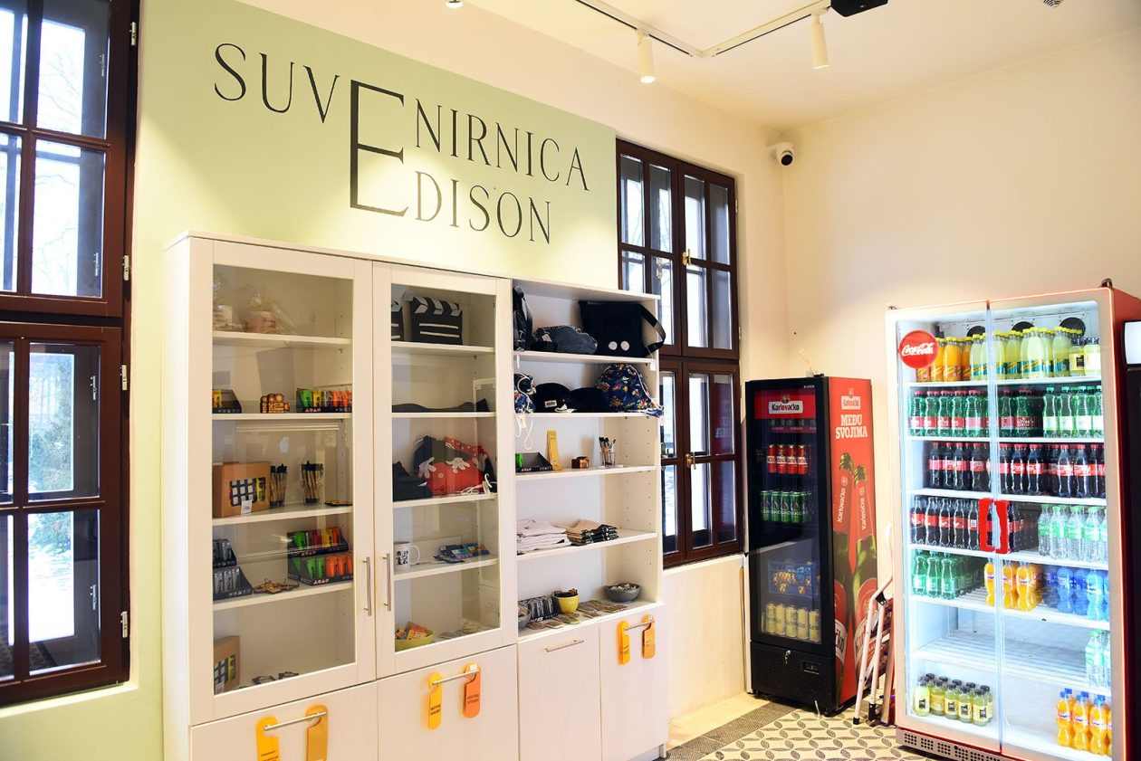 kino edison (13) kino edison (13)