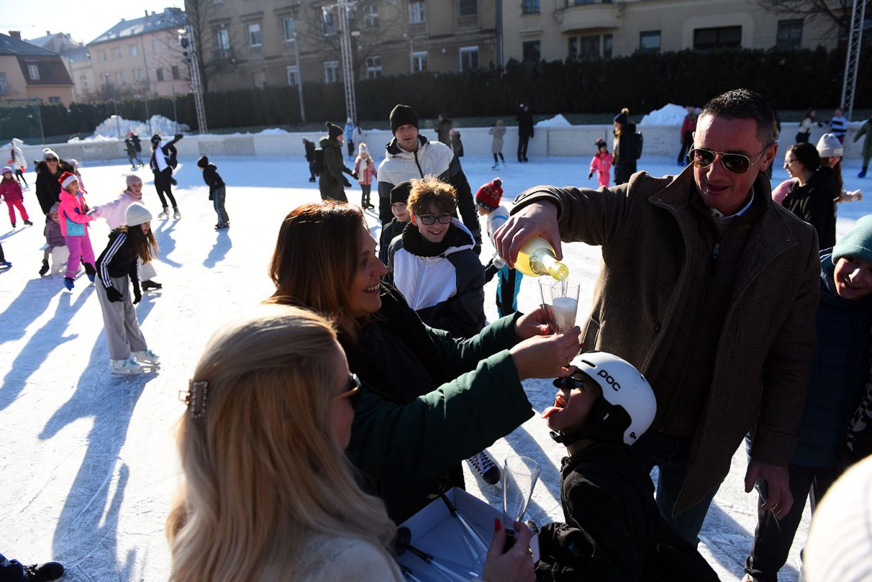 klizaliste docek nove (30)