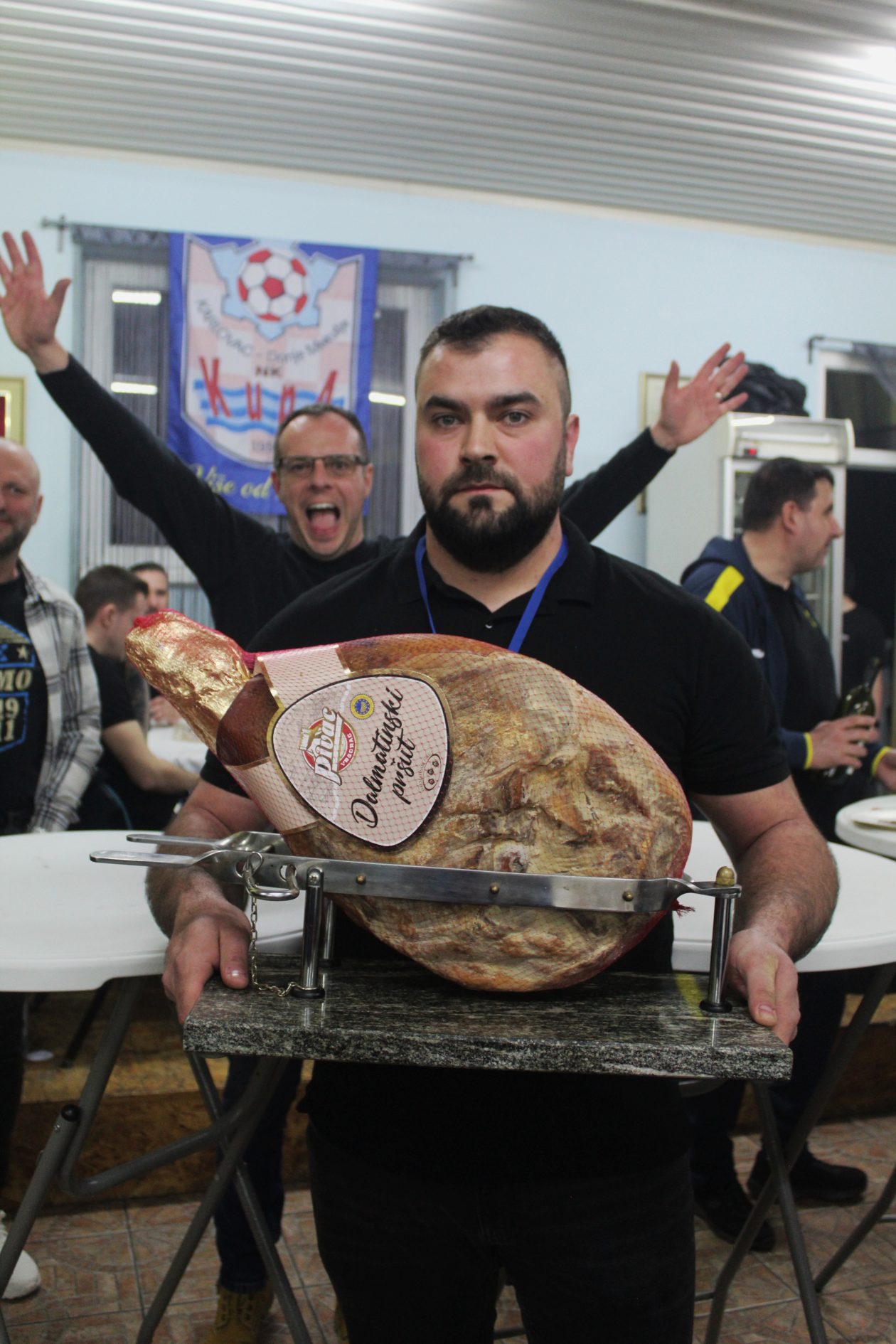 kobasijada (16) kobasijada (16)