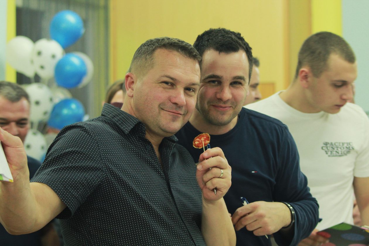 kobasijada (25) kobasijada (25)