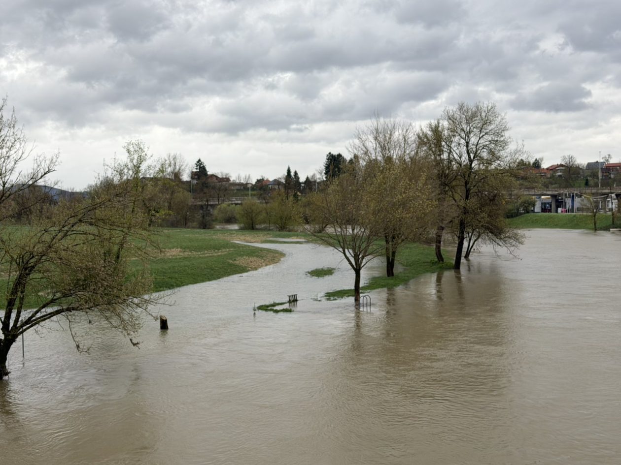 korana visoki vodostaj (11)