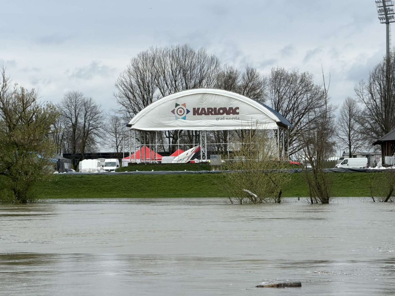 korana visoki vodostaj (12)