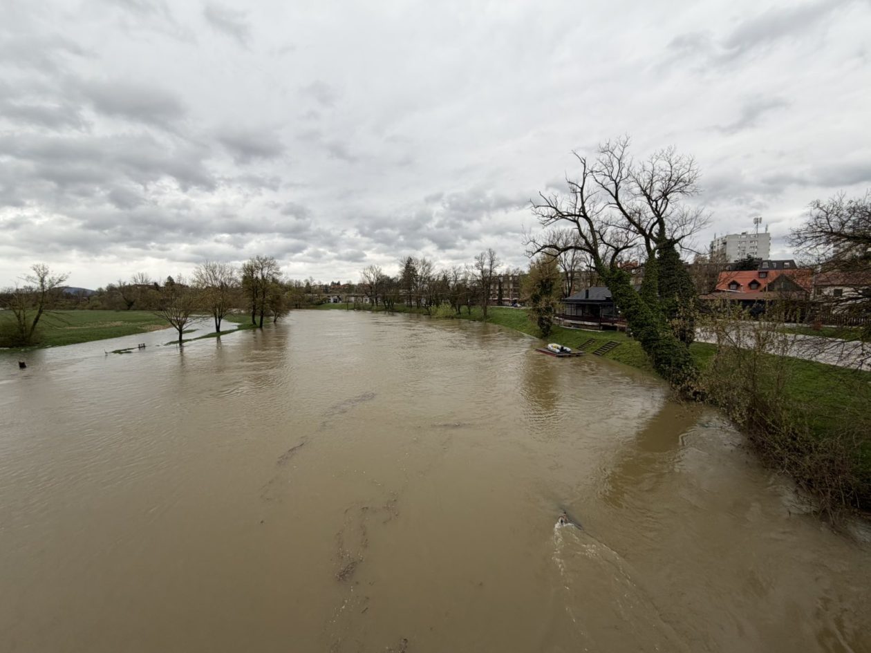korana visoki vodostaj (16)