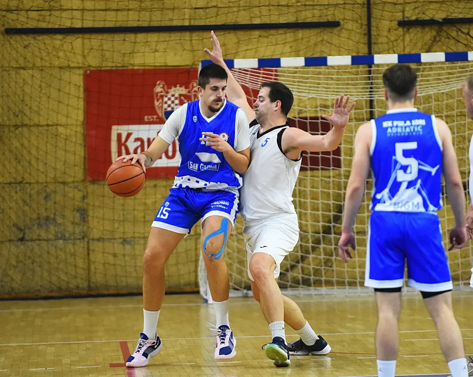 kosarka (13) kosarka (13)