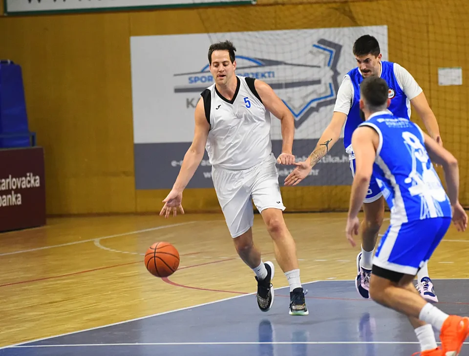 kosarka (17) kosarka (17)