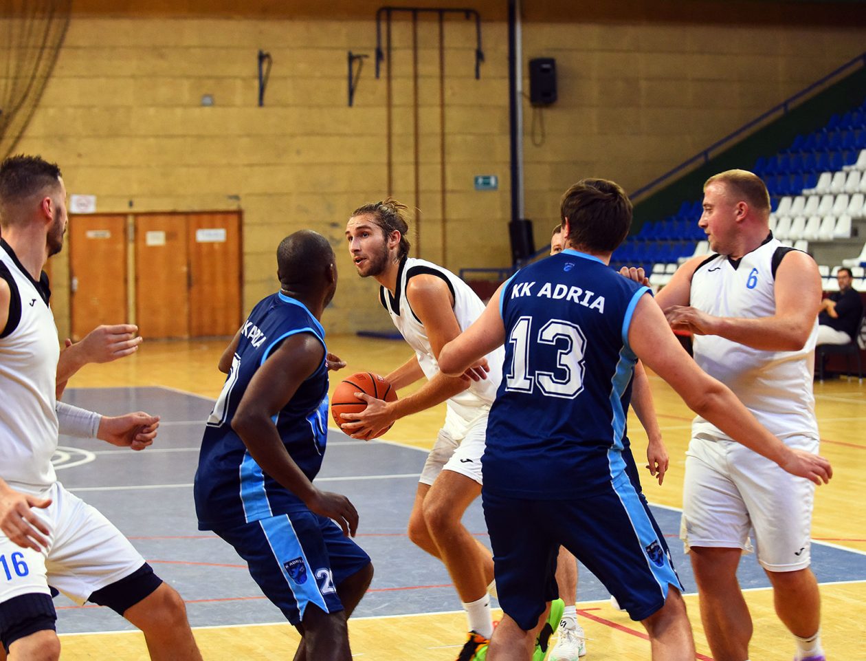 kosarka (8) kosarka (8)