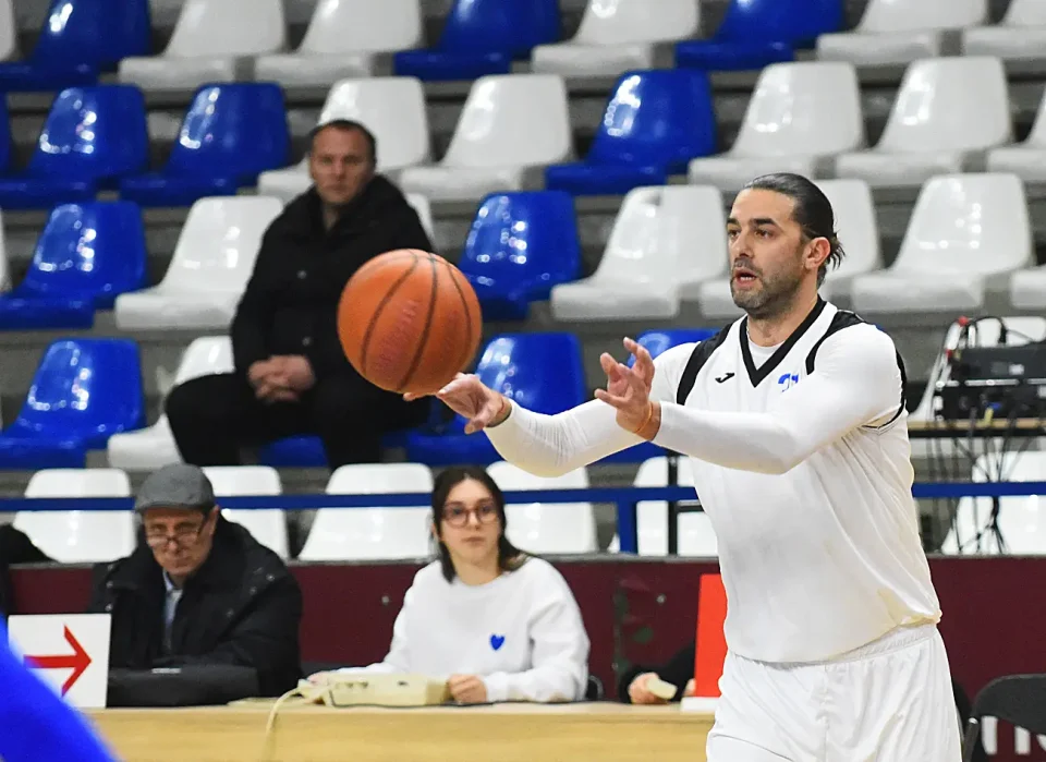 kosarka (8) kosarka (8)