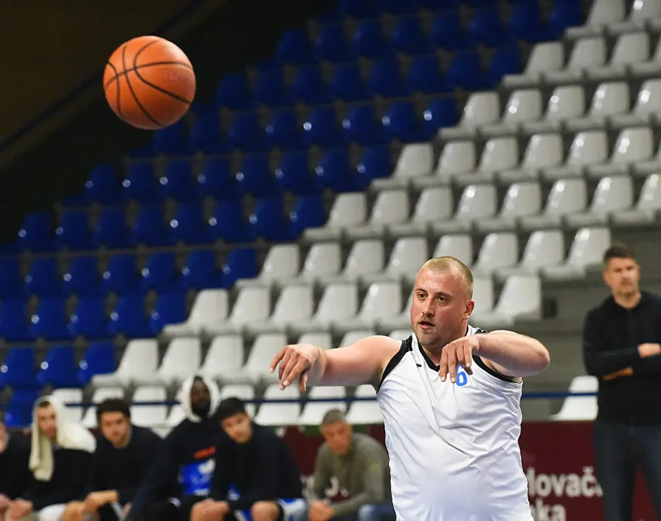 kosarka (9) kosarka (9)