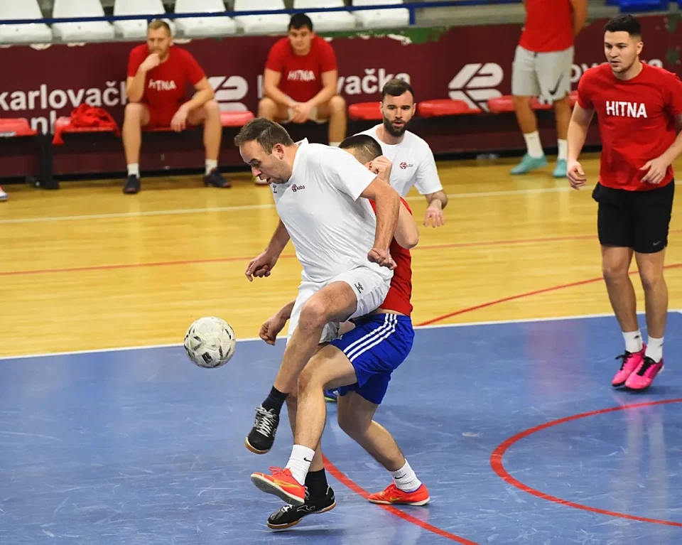 mali nogomet (0) mali nogomet (0)