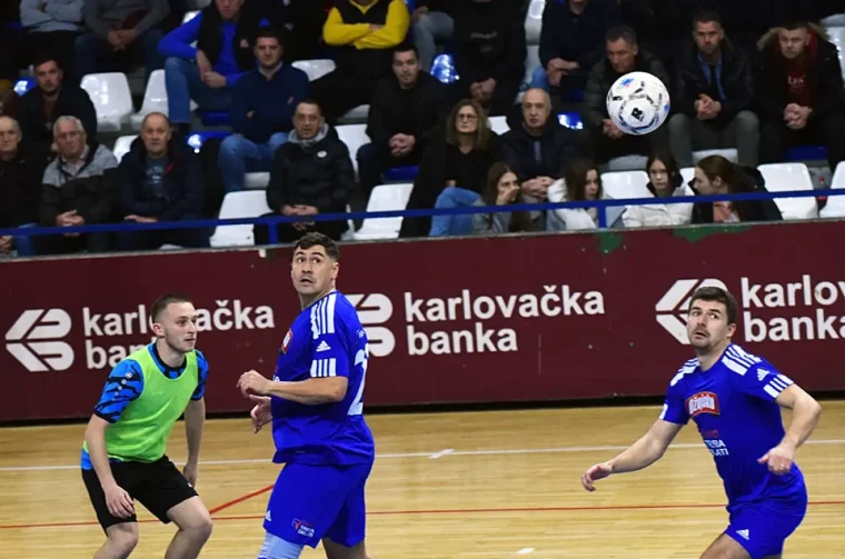 mali-nogomet-18-10-960×671