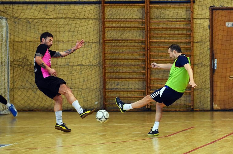 mali nogomet veterani (8) mali nogomet veterani (8)