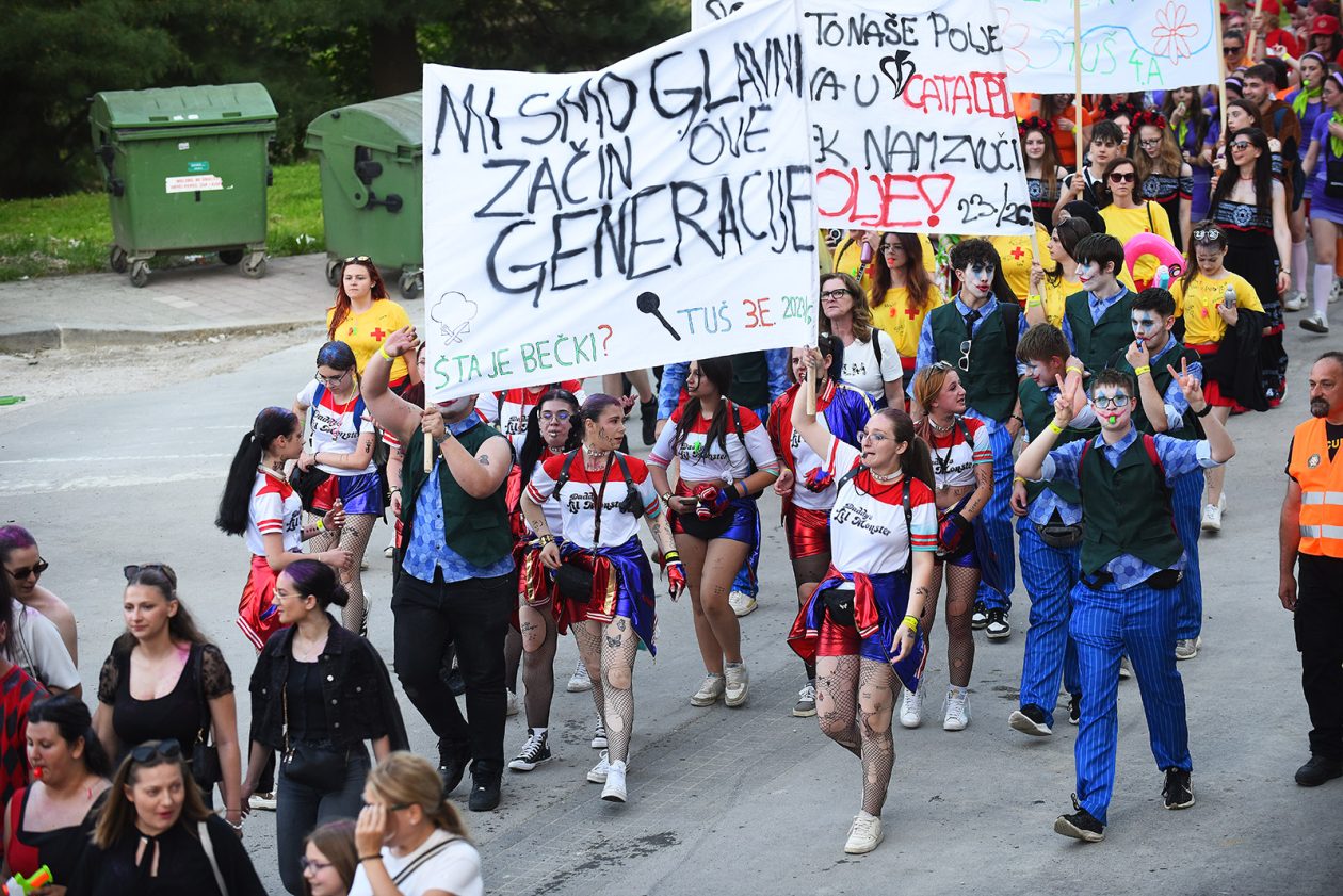 maturanti povorka (24)