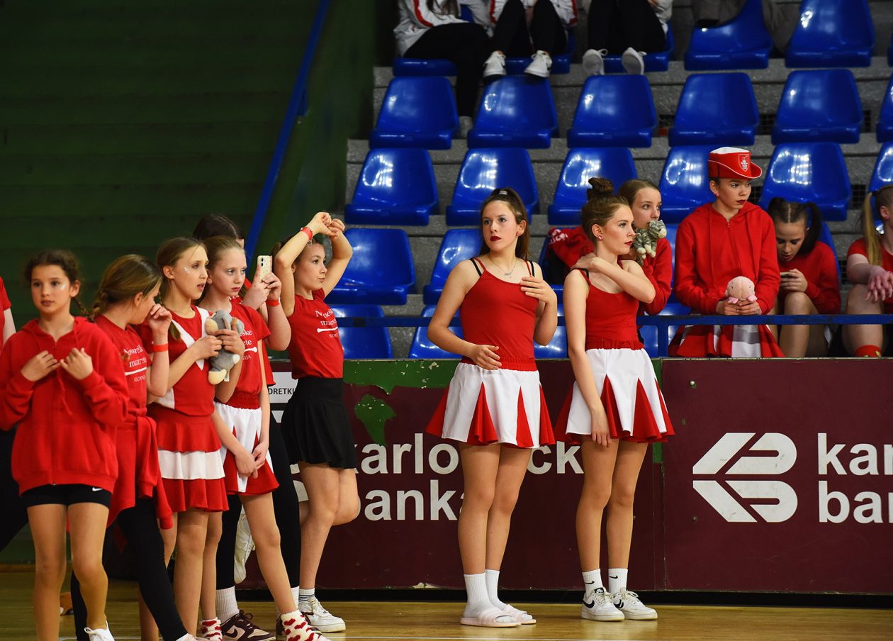 mazoretkinje natjecanje (4) mazoretkinje natjecanje (4)