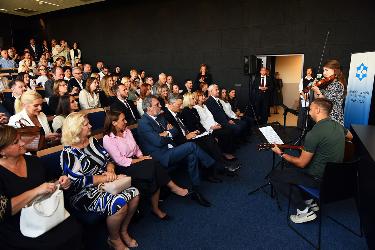 medicinska skola (18) medicinska skola (18)