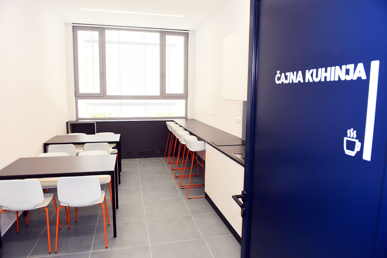 medicinska skola (46) medicinska skola (46)