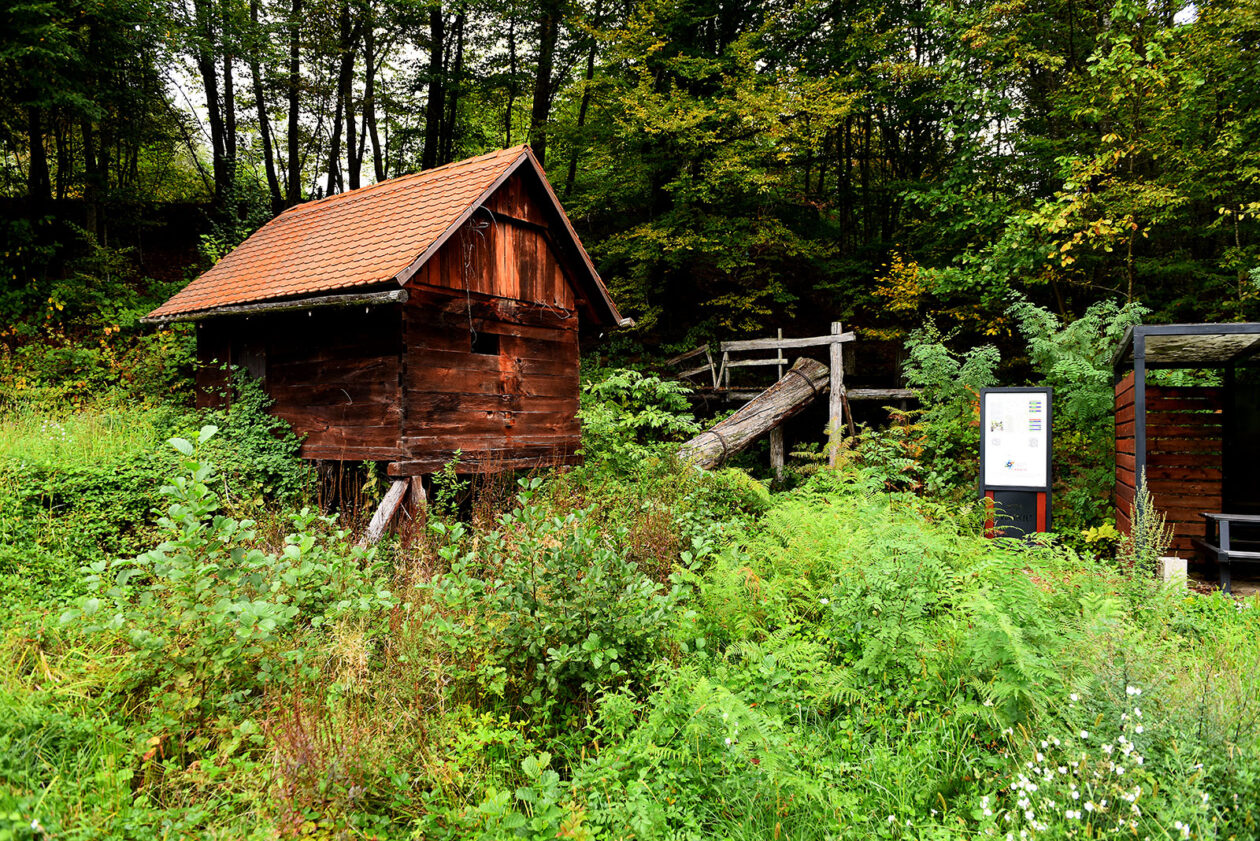 mlin zuti put radonja (2) mlin zuti put radonja (2)