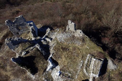 modrus (35) modrus (35)