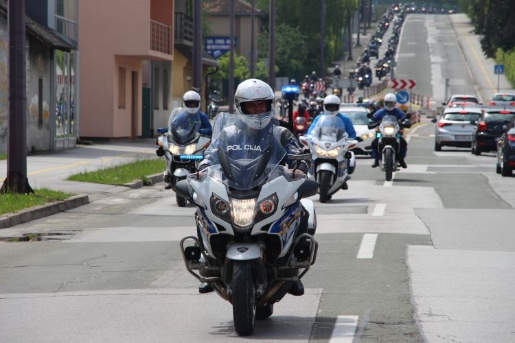 motociklist_promet