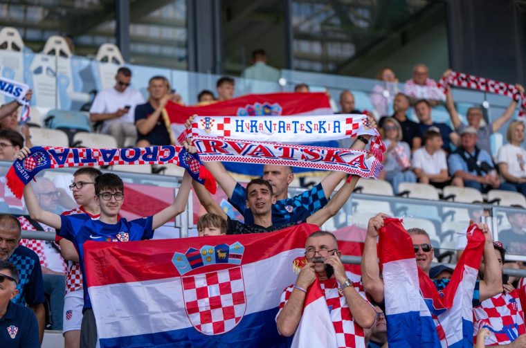 Rijeka: Navijači na prijateljskoj utakmici između Hrvatske i Belgije